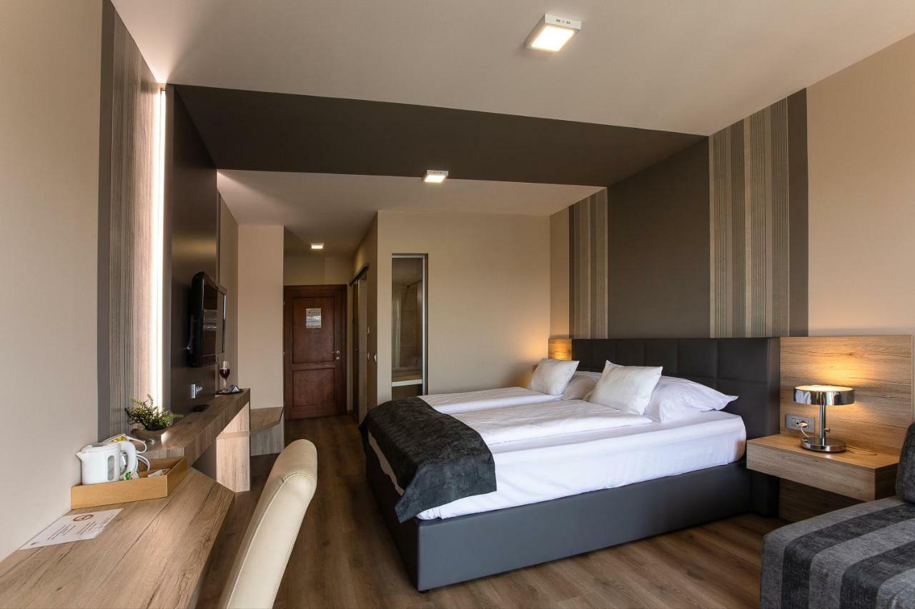 Gostilna In Motel Pri Lesniku Maribor Exterior foto