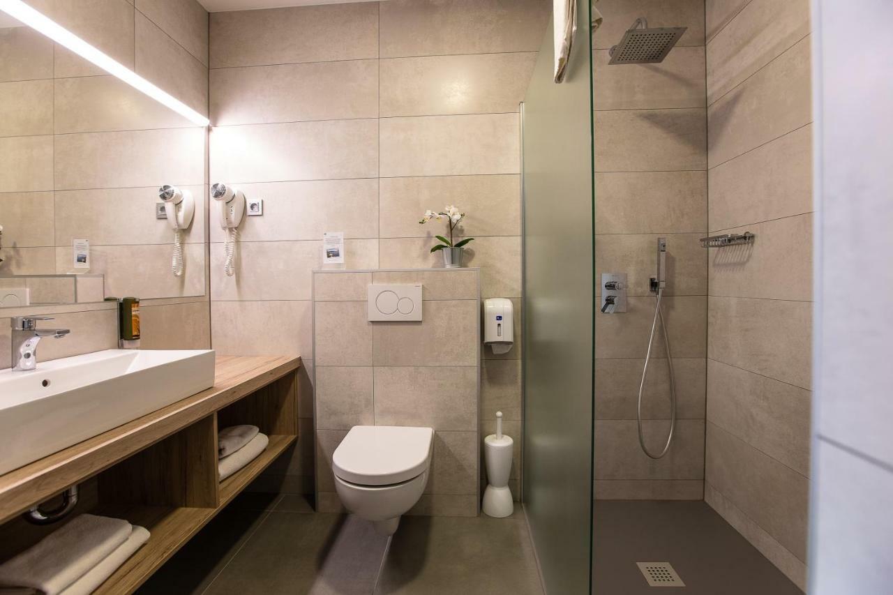 Gostilna In Motel Pri Lesniku Maribor Exterior foto